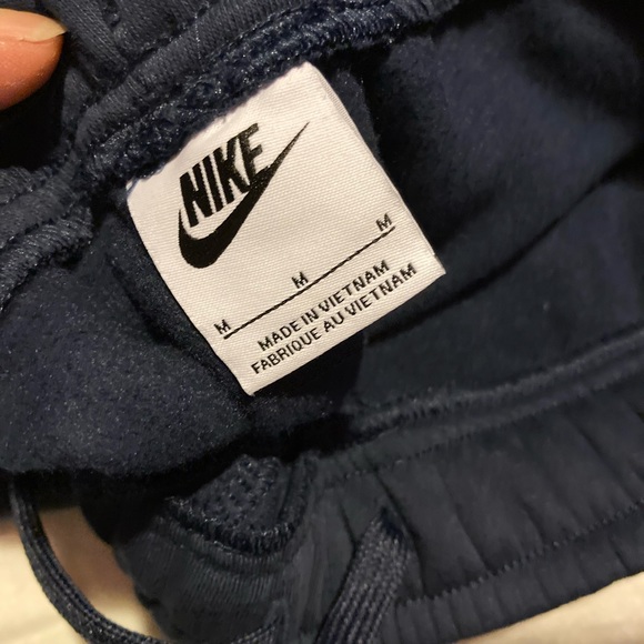 Mens nike joggers - Picture 4 of 5